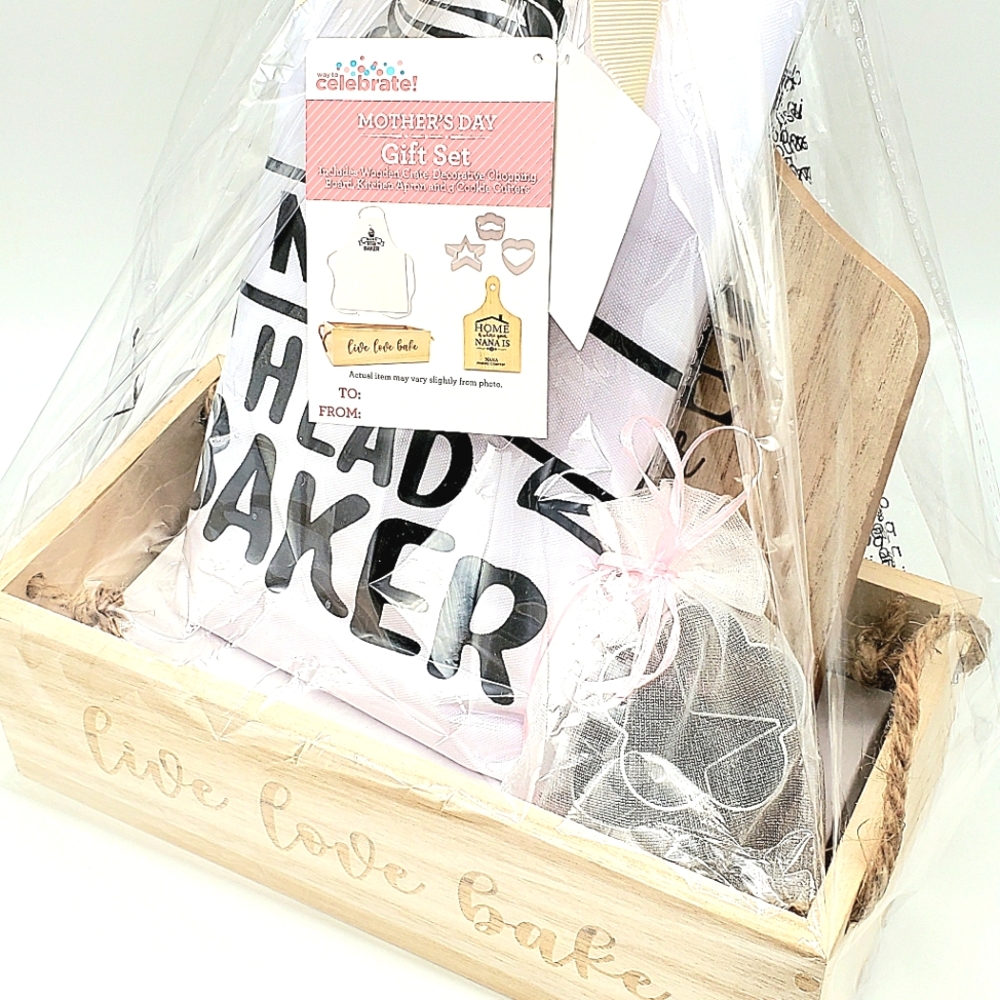 Way To Celebrate! Mother's Gift Set